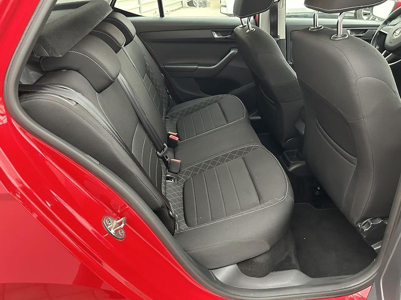Škoda Fabia 1.0 TSI Style - fotka 22 z 26