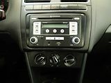 Volkswagen Polo (2011) 1.2 12V, AC - náhled 13