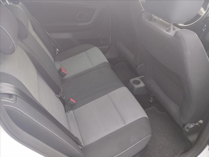 Škoda Fabia 1,2 Tsi NOVÉ ROZVODY+OLEJ - fotka 9 z 17