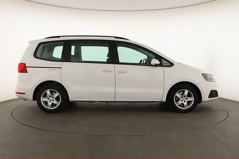 Seat Alhambra (2012) 1.4 TSI, 7 míst, Tempomat - fotka 6 z 18