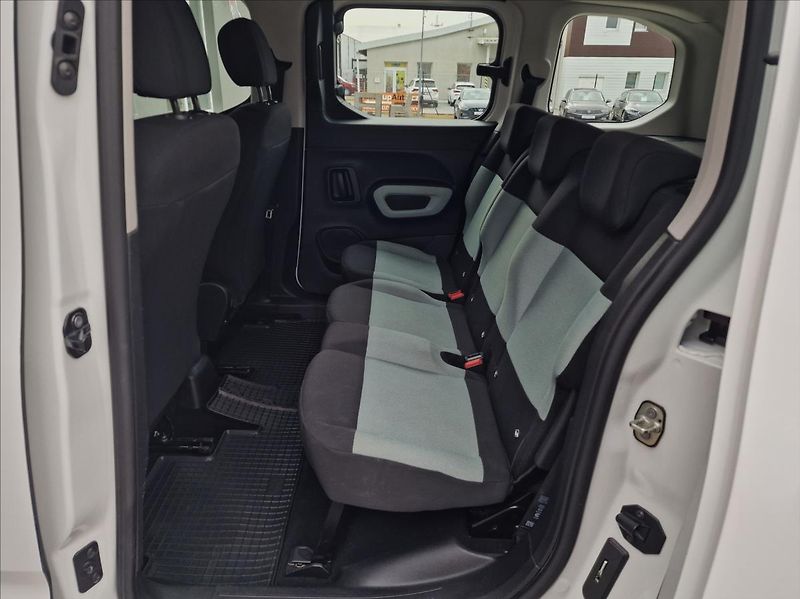 Citroën Berlingo 1.2i 81kW S&S Live Multispace - fotka 18 z 48