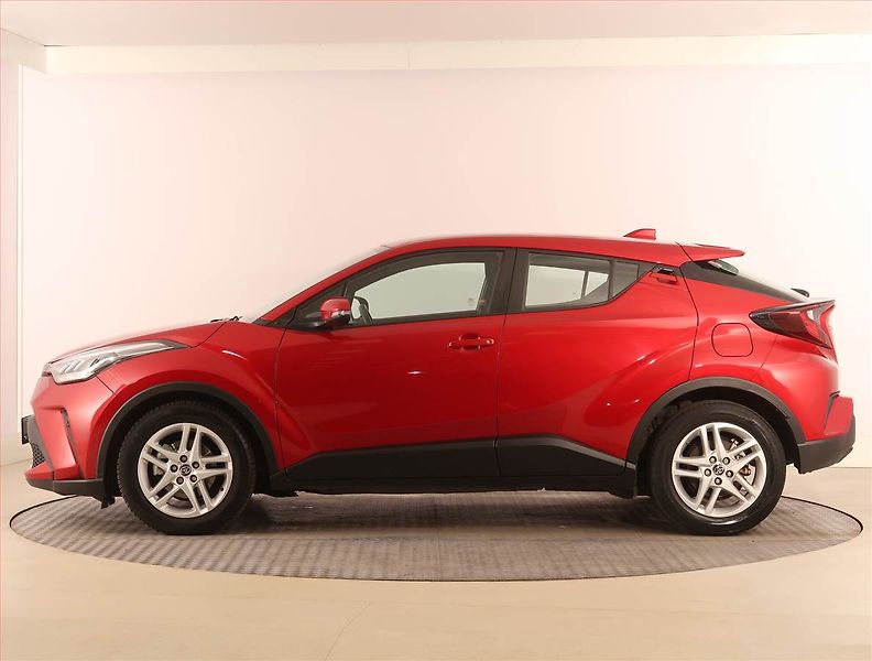 Toyota C-HR (2022) Dynamic 1.8 Hybrid, digi klima - fotka 3 z 22