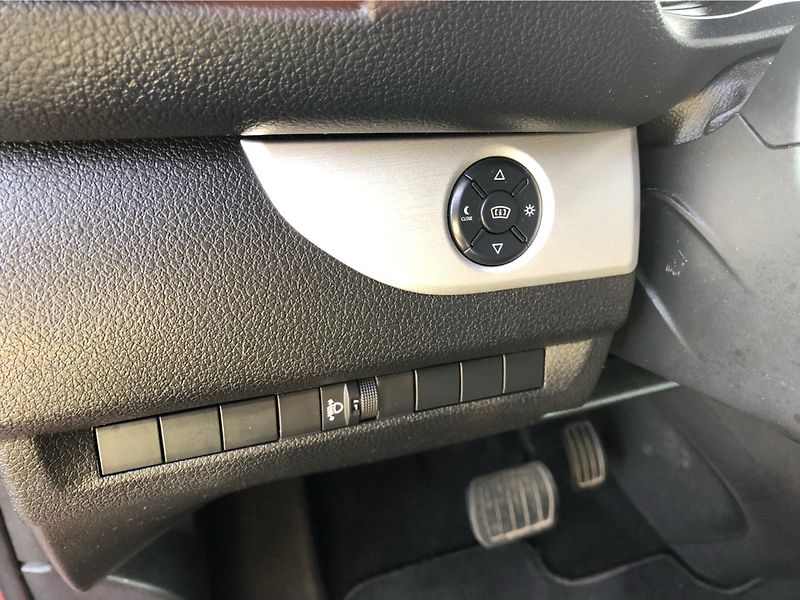 Toyota ProAce 2.0D4-D VIP AT L1 - fotka 17 z 29