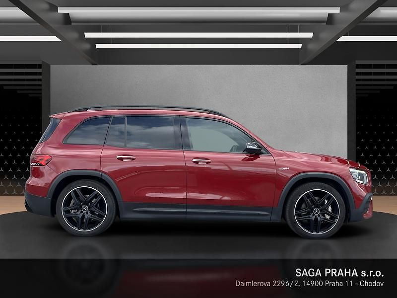 Mercedes-Benz GLB Mercedes-AMG 35 4MATIC Night - fotka 3 z 18