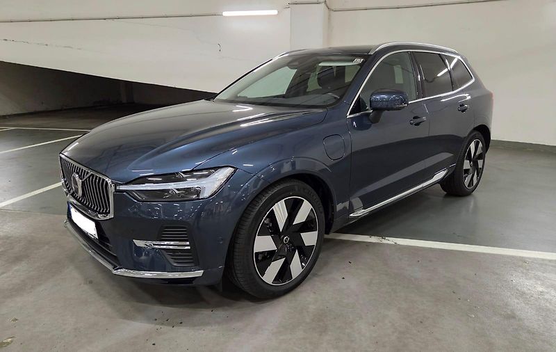 Volvo XC60 (2025) PLUS Bright T6, záruka 2030 - fotografie inzerátu
