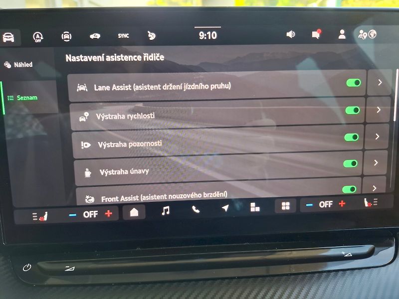 Škoda Octavia (2025) Combi SPORTLINE 1,5 TSI M-HEV - fotka 28 z 30