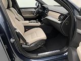Volvo XC90 (2026) T8 AWD Plug-in CORE 7m - náhled 25