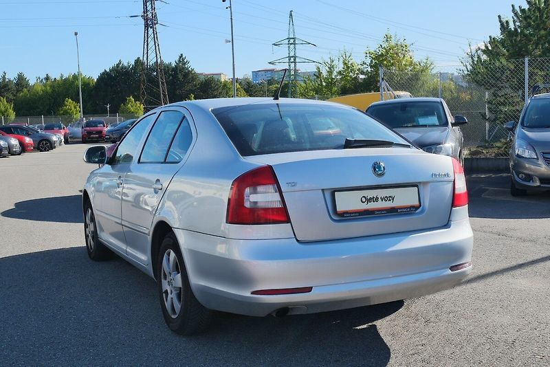 Škoda Octavia - fotka 4 z 6