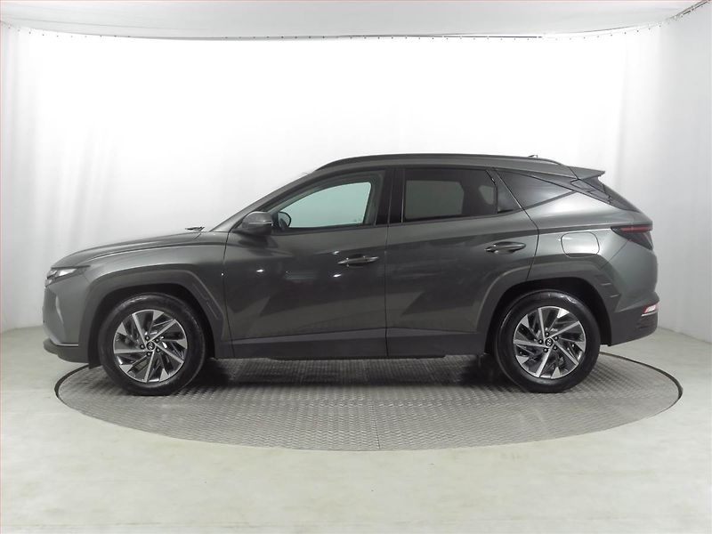 Hyundai Tucson (2021) 1.6 T-GDI - fotka 3 z 23