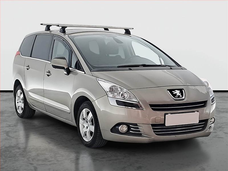 Peugeot 5008 (2013) 1.6 HDi, 7 míst, ČR,1.maj - fotografie inzerátu
