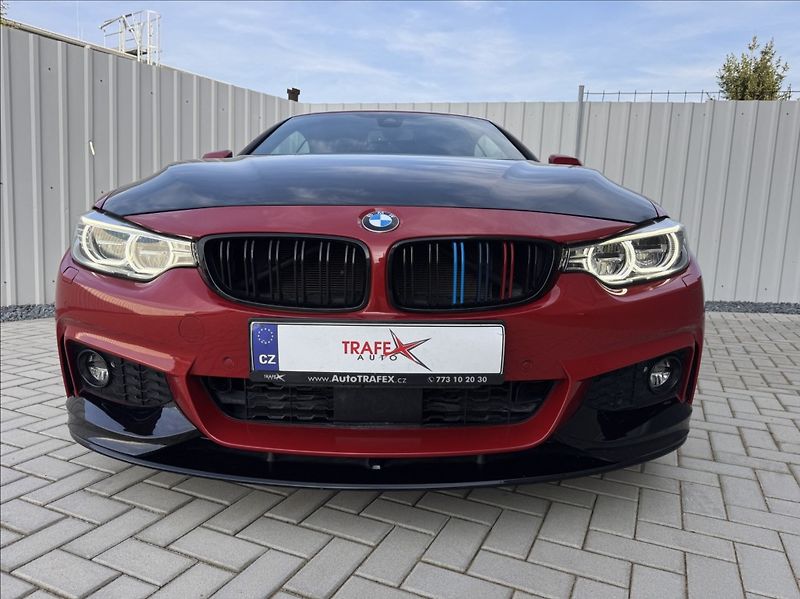 BMW Řada 4 2,0 430i xDrive Cabrio M-paket - fotka 4 z 50