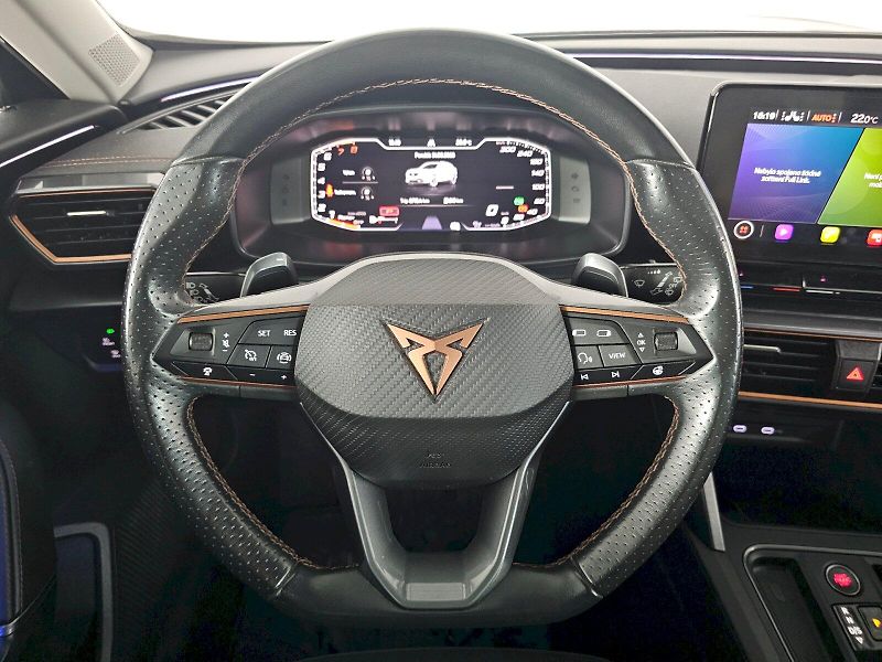 Cupra Formentor (2022) 1.5 TSI 150K DSG - fotka 8 z 29
