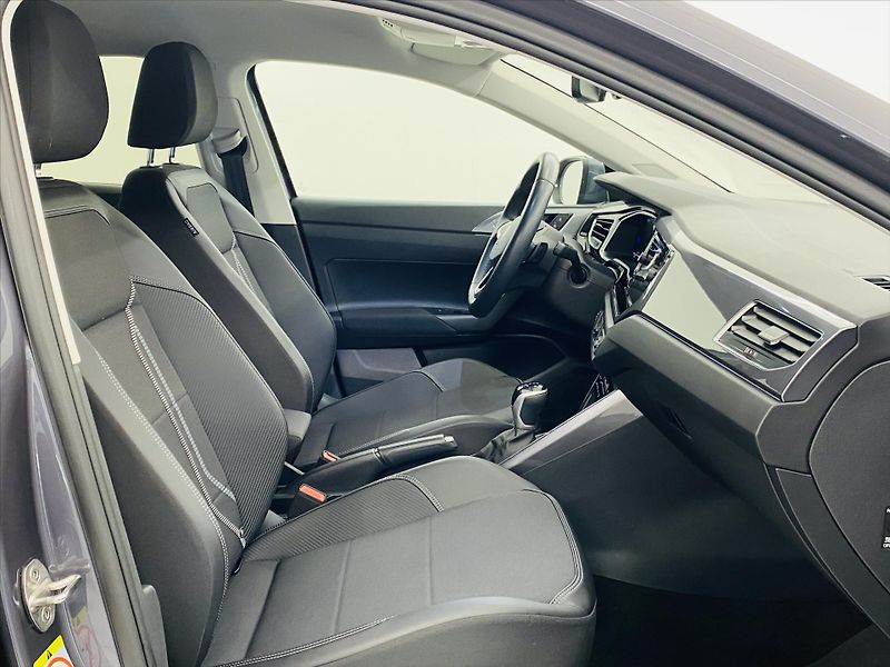 Volkswagen Taigo 1,0 TSI DSG 81 kW Style - fotka 8 z 27