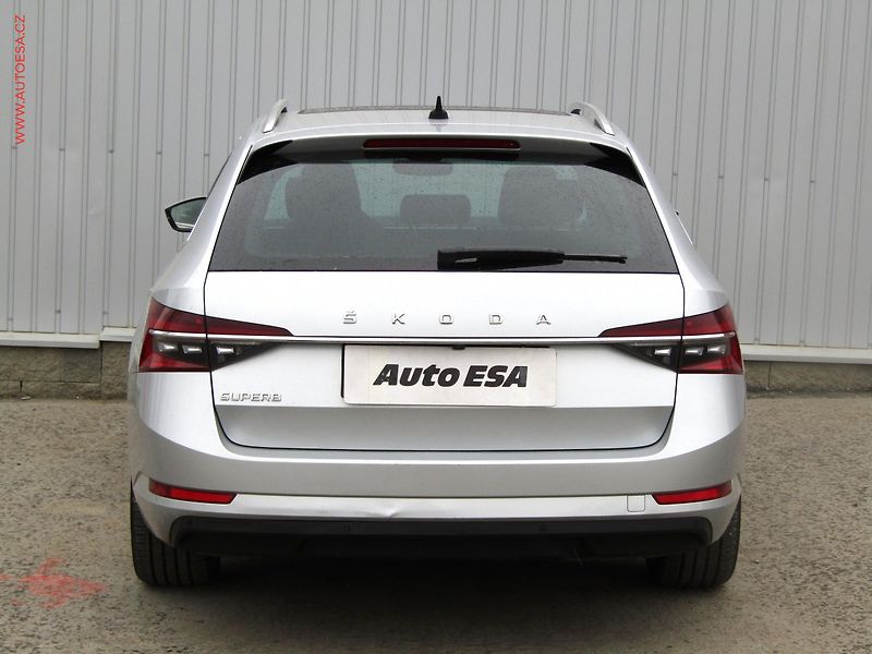 Škoda Superb (2019) 2.0 TDi, ČR, Style, DSG, LED - fotka 5 z 23
