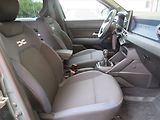 Dacia Duster (2025) Expression 1.0 TCe - náhled 8