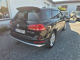 Volkswagen Touareg (2011) 3.0 TDi Bi-Xenon,NAVI, DPH - náhled 3