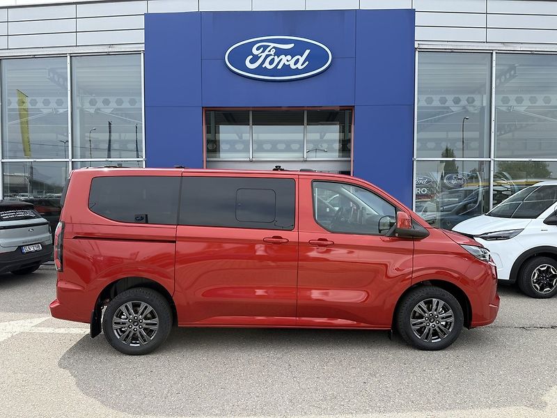Ford Transit Custom (2026) Limited 340 L1, Kombi, 2.5 Dur - fotka 2 z 19