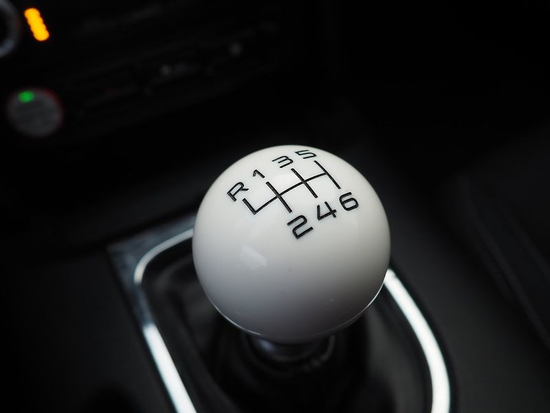 Ford Mustang (2015) 3.7i, 224kW, Manuál - fotka 26 z 27