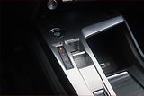 Peugeot 308 (2022) Allure Hybrid 180, Automat - náhled 13