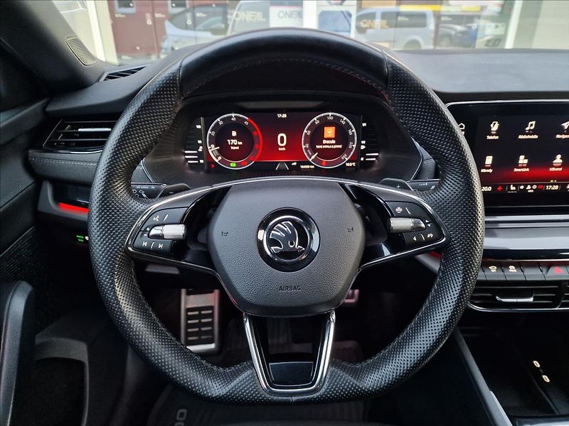 Škoda Octavia 2.0 TDI DSG Style Sport,1.Maj - fotka 20 z 49