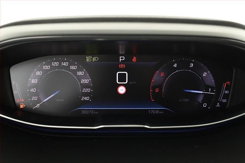 Peugeot 5008 (2022) 1.5 BlueHDi - fotka 10 z 20