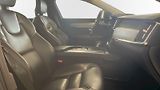 Volvo V90 (2018) Kombi Inscription 2.0 TDI 110k - náhled 13