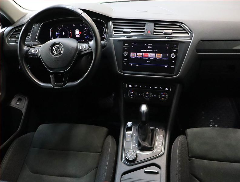 Volkswagen Tiguan Allspace (2020) R-Line 2.0 TDI - fotka 7 z 25