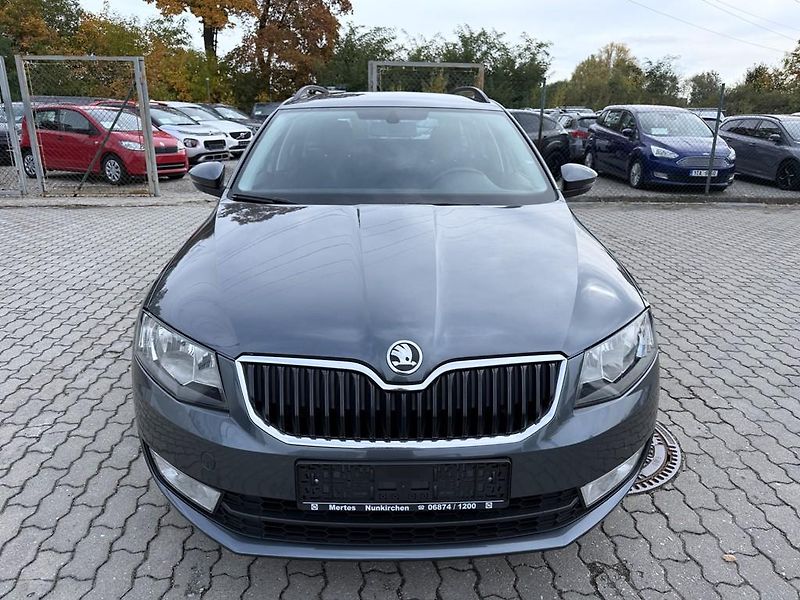 Škoda Octavia 2.0 TDI 110 kW servisní knížka - fotka 2 z 20