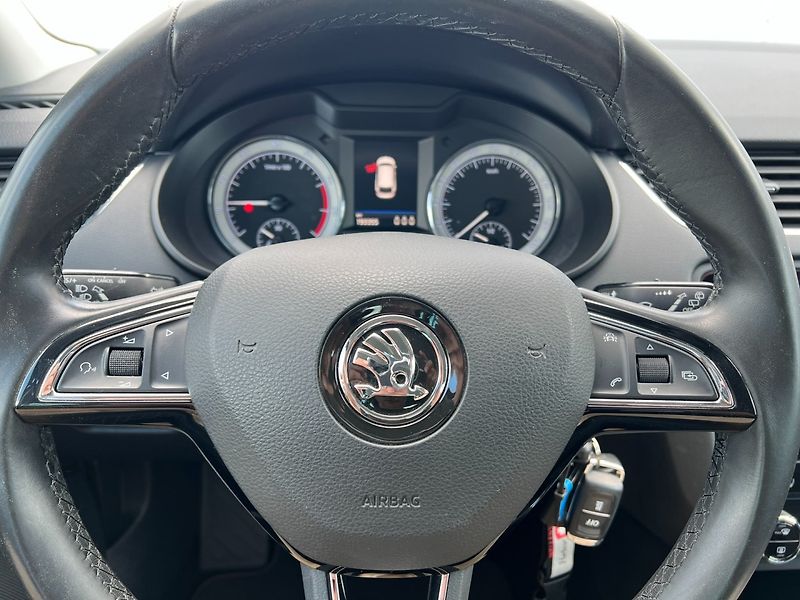 Škoda Octavia (2018) 1.5TSI 110kW! Style+! Webasto! - fotka 27 z 40