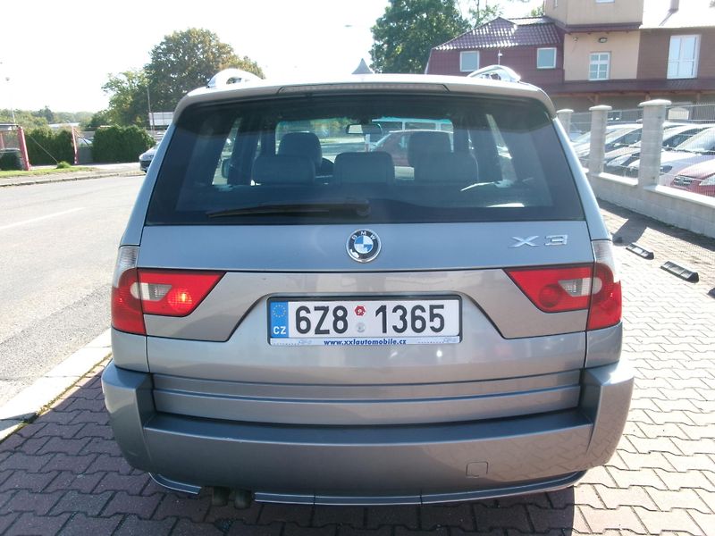 BMW X3 3.0 D 4X4 AUTOKLIMA  - fotka 6 z 23