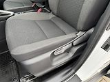 Toyota Yaris Cross 1.5 HSD e-CVT Style Tech FWD - náhled 14