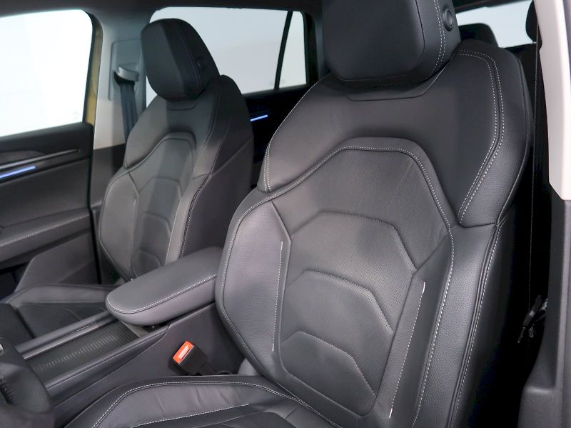 Škoda Kodiaq (2025) EXCLUSIVE 2.0TDI 142KW 4x4 DSG - fotka 16 z 46