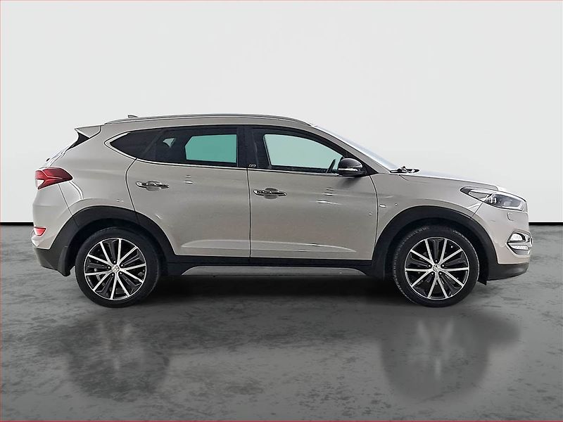 Hyundai Tucson (2018) 2.0 CRDi, 4X4, Automat, Navi - fotka 6 z 23