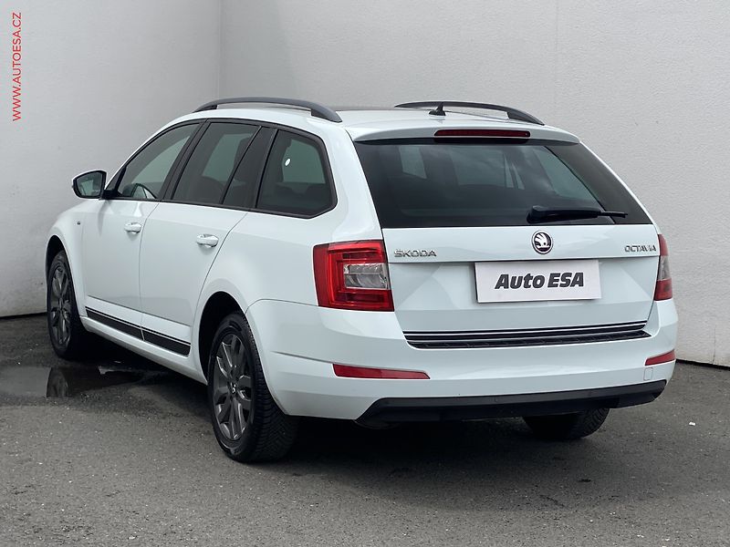 Škoda Octavia (2016) 1.4 TSi, Joy, DSG, panor - fotka 6 z 18