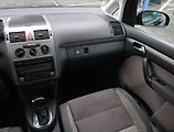 Volkswagen Touran (2008) Cross 2.0 TDI, Automat - náhled 8