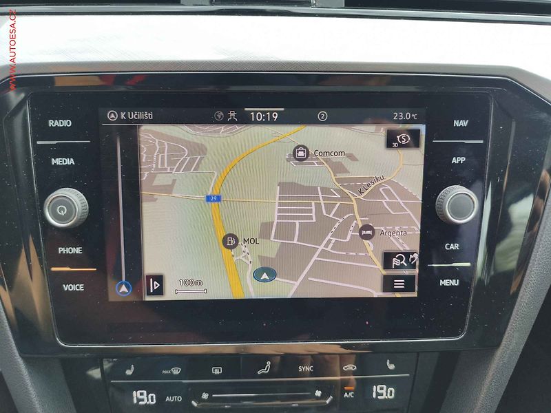 Volkswagen Passat (2022) 2.0 TDi, Business,  DSG - fotka 17 z 19