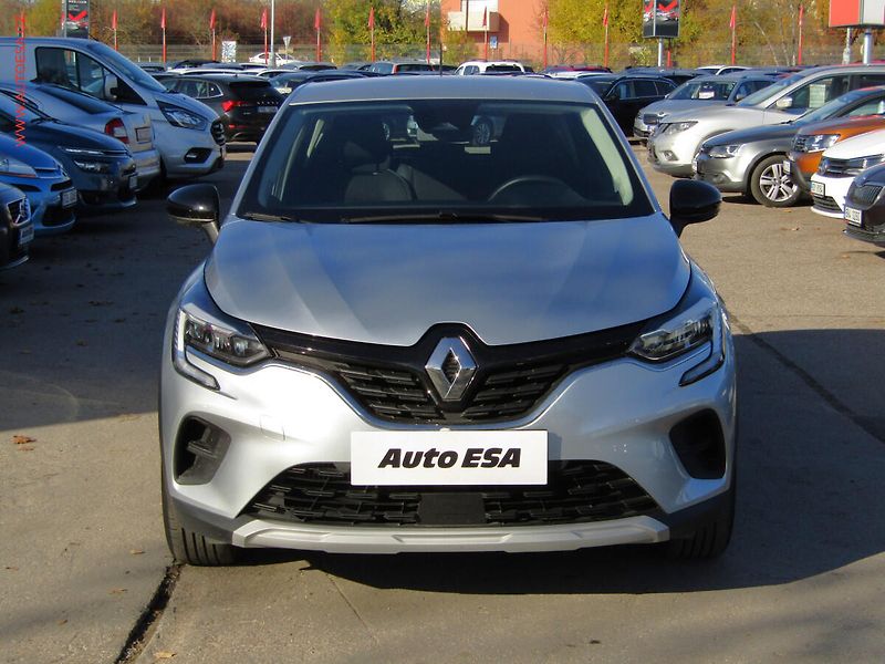 Renault Captur (2024) 1.0 TCe, ČR, Equilibre - fotka 2 z 19