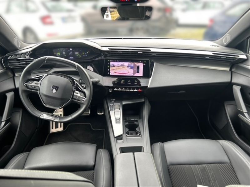 Peugeot 408 1,2 PT GT AT - fotka 9 z 11