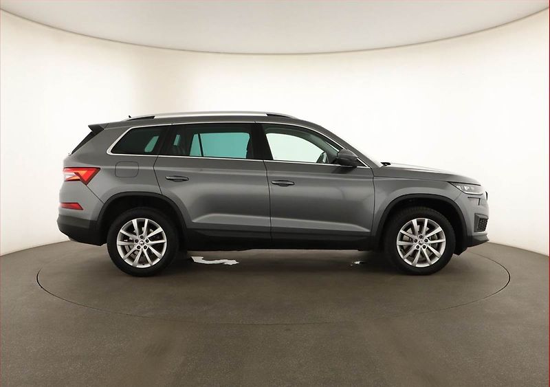 Škoda Kodiaq (2022) Style 2.0 TDI - fotka 6 z 19