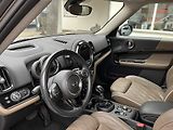 Mini Countryman (2019) COOPER SE ALL4 - náhled 15