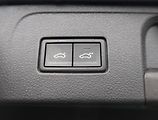 Volkswagen Passat (2018) 2.0 TDI, Automat, Serv.kniha - náhled 17