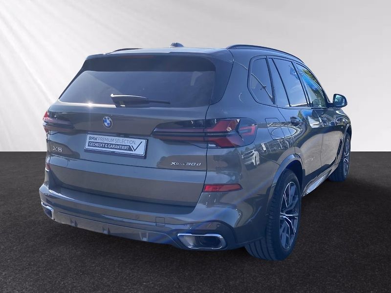 BMW X5 xDrive30d M-Sport HuD 360 Pano - fotka 4 z 14
