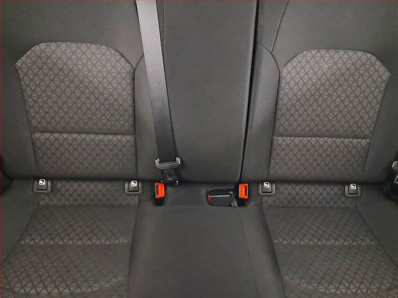 Kia Ceed (2022) 1.5 T-GDI, Serv.kniha - fotka 10 z 16
