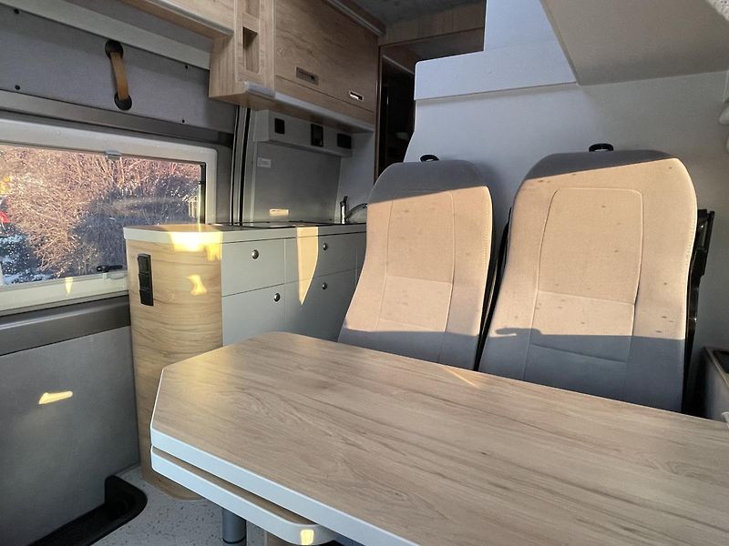 Peugeot (2021) GlobeTraveller Voyager X - fotka 6 z 27