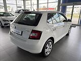Škoda Fabia 1,2   TSI 66kW,SERVISKA,2. MAJ - náhled 6