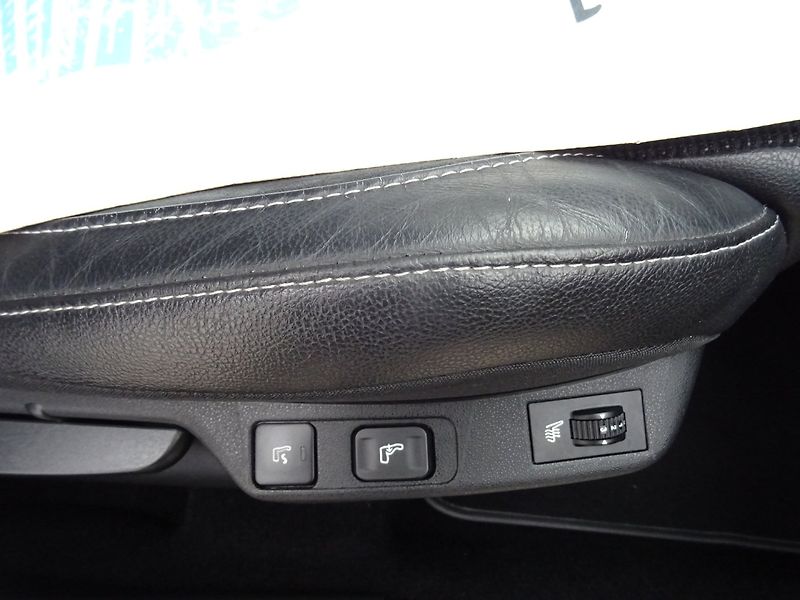 Citroën C4 (2013) 1.6HDi,84kW,S.kn,klima,ALU - fotka 14 z 23