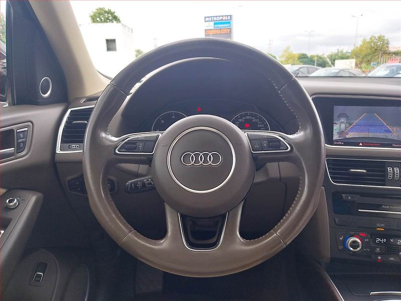 Audi Q5 (2016) S line 2.0 TDI, 4X4, Automat - fotka 16 z 19