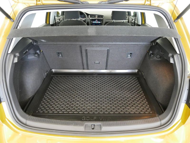 Volkswagen Golf - fotka 26 z 26