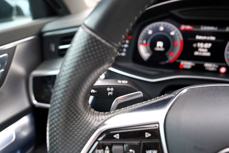 Audi A7 50 Tdi S-tronic/Q/Sline/B&O/ČR - fotka 47 z 48