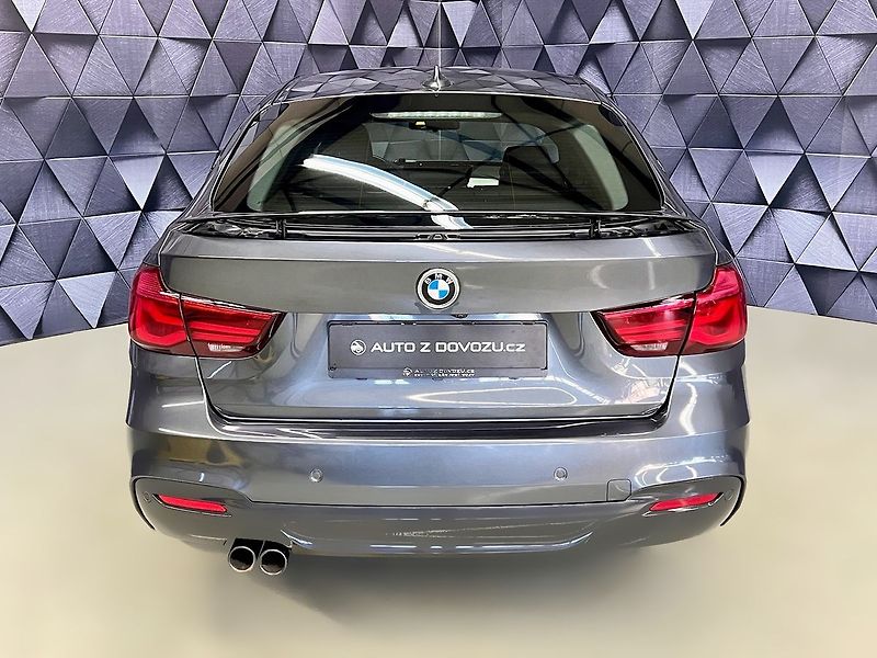BMW Řada 3 320d GT xDrive M-PAKET - fotka 6 z 26